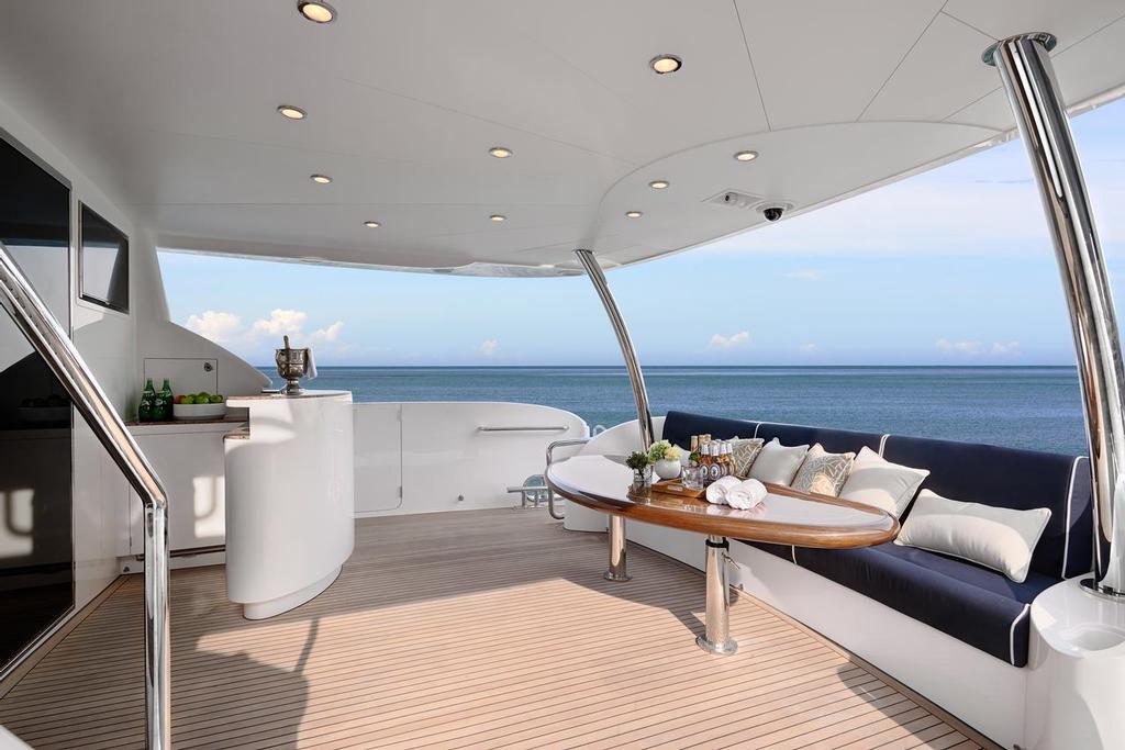 E88 cockpit is one of its main features © Horizon Yachts www.horizonyacht.com